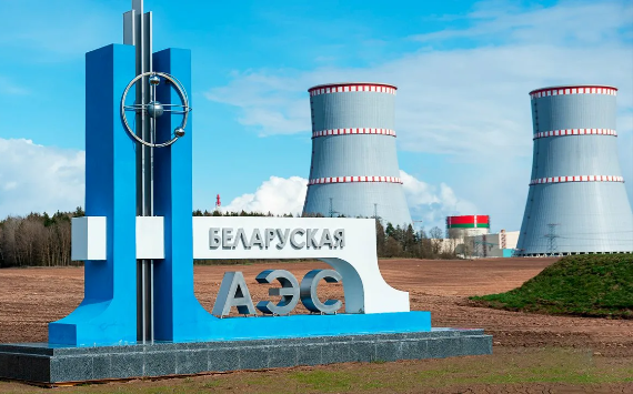 Президент Республики Беларусь Александр Лукашенко и глава Росатома Алексей Лихачев посетили Белорусскую АЭС
