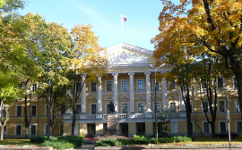 В Пскове более 790 тысяч рублей потратят на ремонт здания регионального парламента