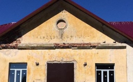 Михаил Ведерников сообщил о завершении первого этапа ремонта Дома культуры на острове Залита