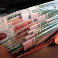ВЦИОМ: Все больше россиян предпочитают хранить сбережения в рублях