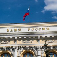 ЦБ спрогнозировал сохранение волатильности курса рубля в третьем квартале