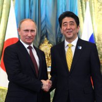 Япония намерена развивать экономическое сотрудничество с Россией