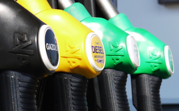 Эксперты спрогнозировали рост цен на бензин до 2024 года
