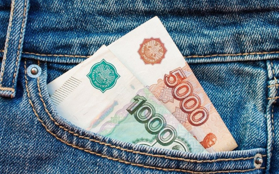 Псковские компании получили 380 млн рублей на выплату зарплат