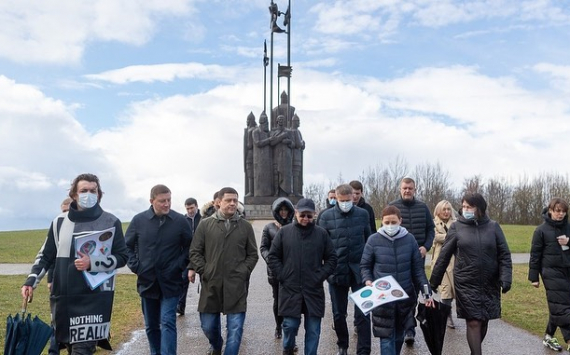 На реконструкцию парка у монумента Невскому под Псковом потратят 1 млрд рублей