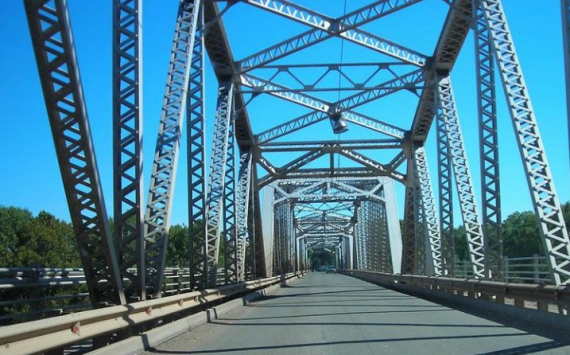 В Псковской области 88,5 млн рублей потратят на капремонт моста через реку Идрянку