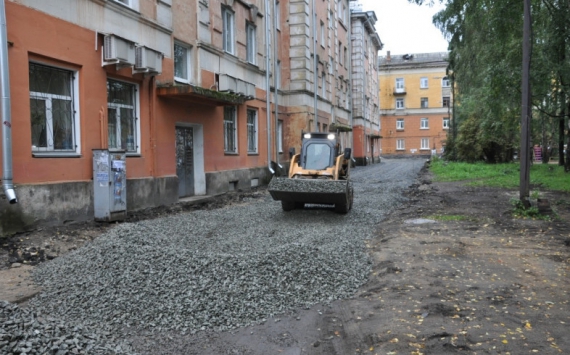 Наступила завершающая стадия ремонта псковских дворов