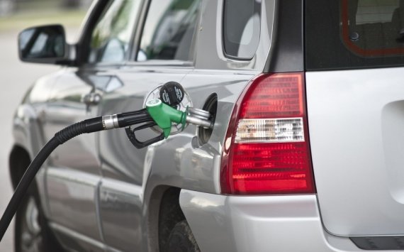 Правительство определилось с налоговым маневром для сдерживания цен на бензин