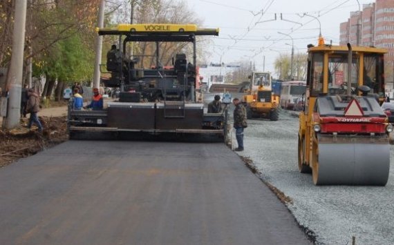 Власти Пскова ищут подрядчиков для дорожного ремонта по улице Толстого